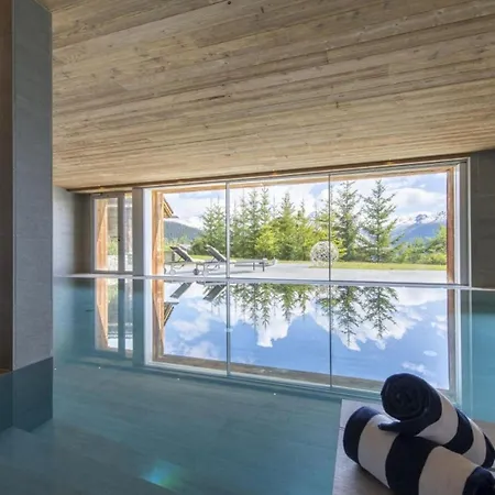 Шале Ski Chalet Accommodating For Groups Of 10 Guests Вербье